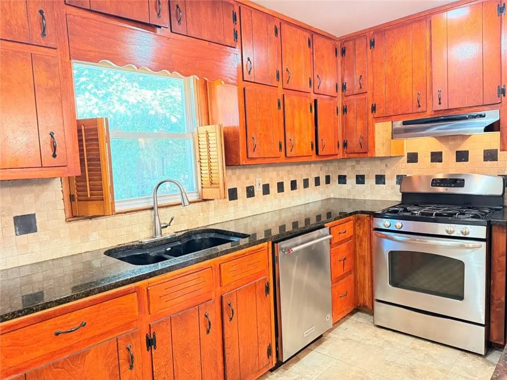 6556 Wendell Circle Morrow, GA 30281