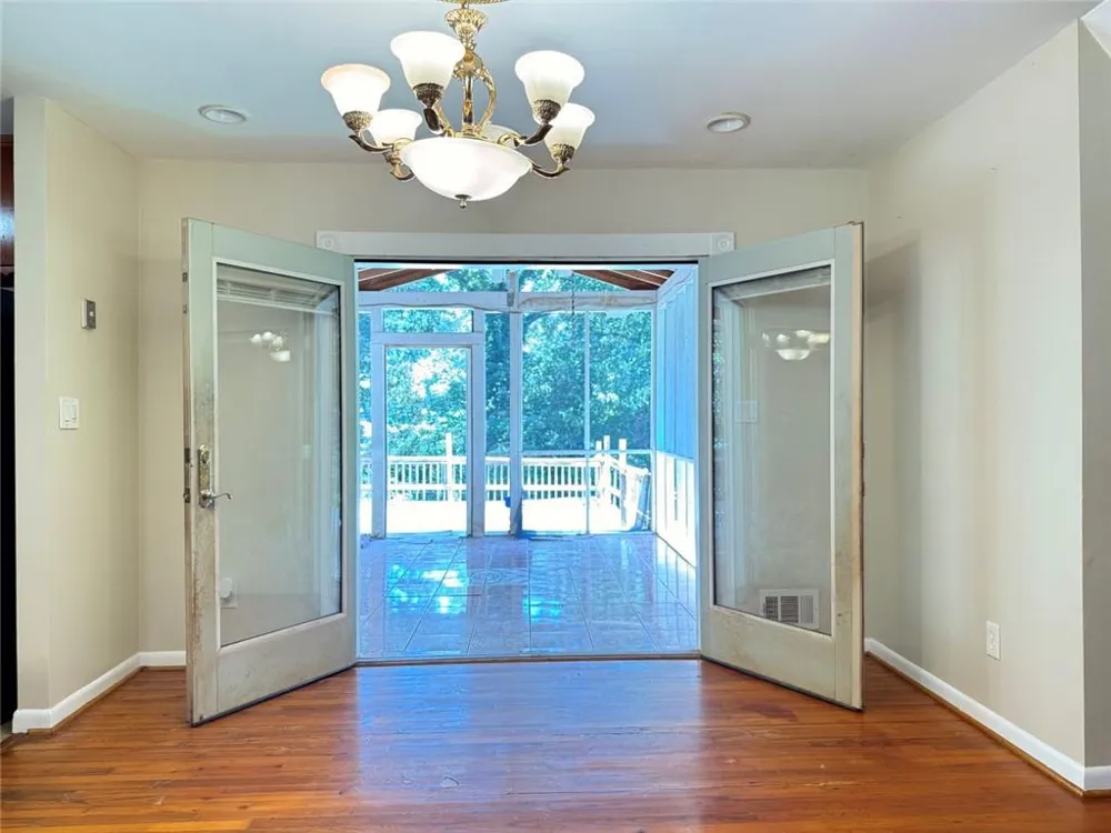 6556 Wendell Circle Morrow, GA 30281
