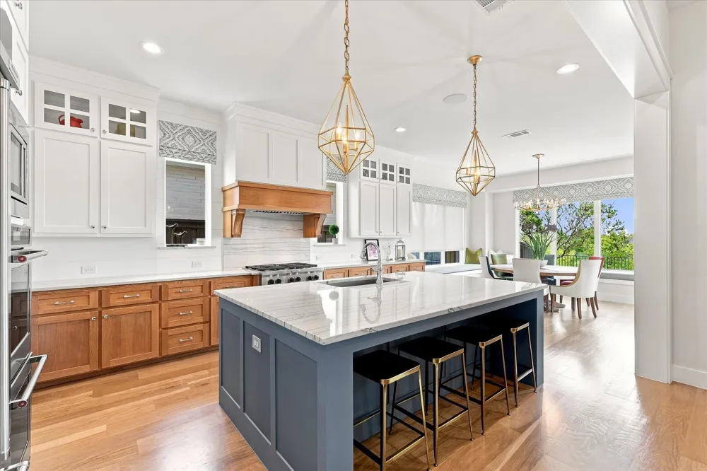 2409 Shady Creek Drive Carrollton, TX 75010