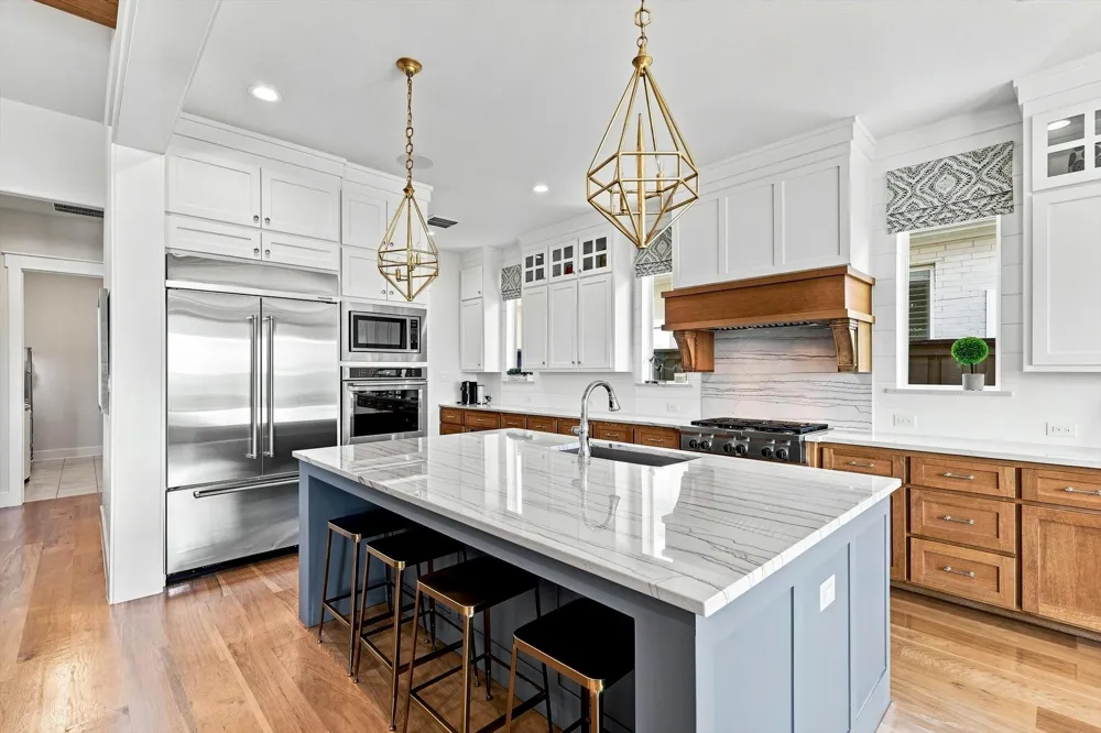 2409 Shady Creek Drive Carrollton, TX 75010