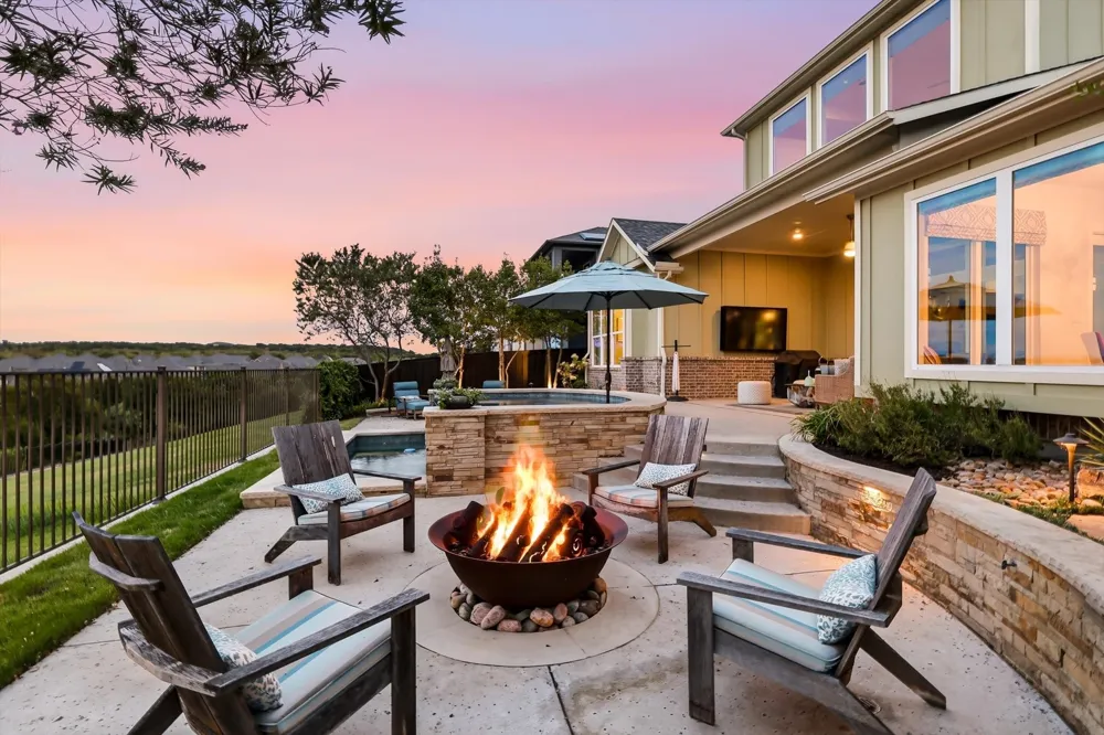 2409 Shady Creek Drive Carrollton, TX 75010