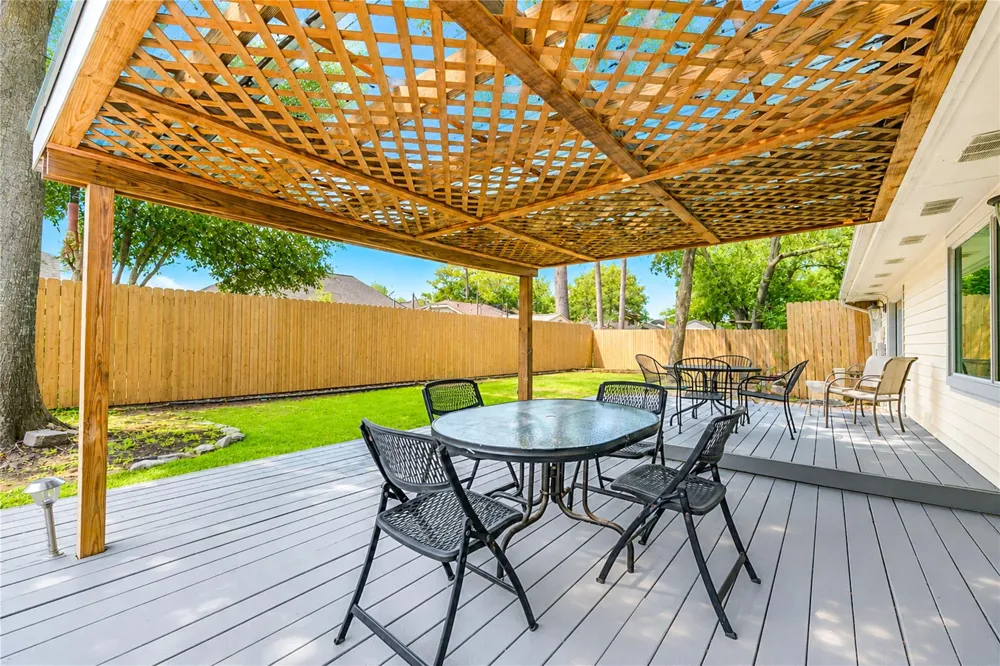 13323 Shaft Drive Cypress, TX 77429