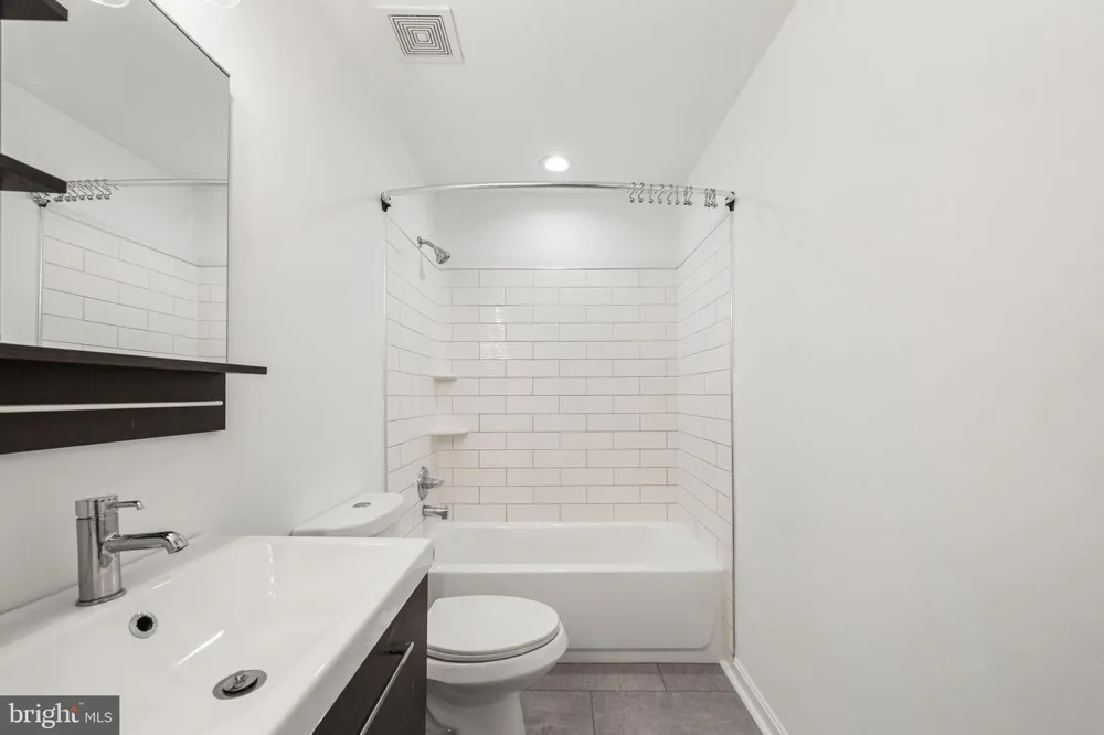 20379 SNOWPOINT PLACE Ashburn, VA 20147