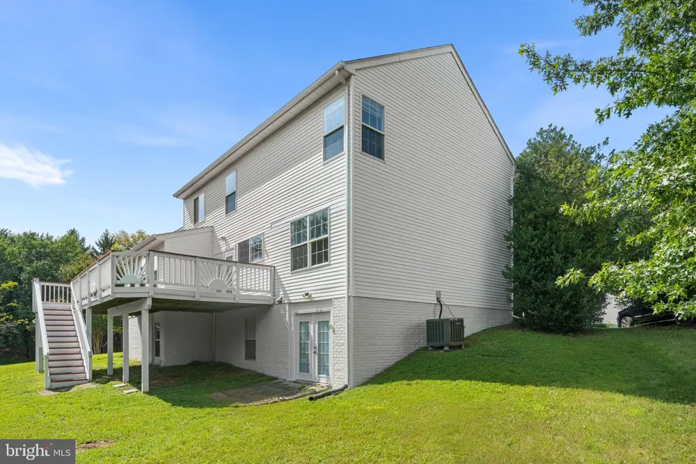 20379 SNOWPOINT PLACE Ashburn, VA 20147