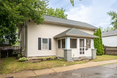 107 Babbitt Street