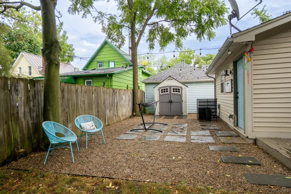 107 Babbitt Street Ypsilanti, MI 48198