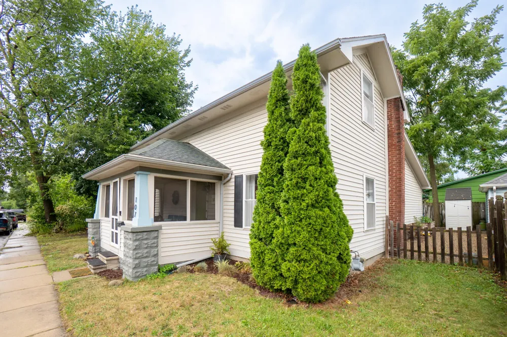 107 Babbitt Street Ypsilanti, MI 48198