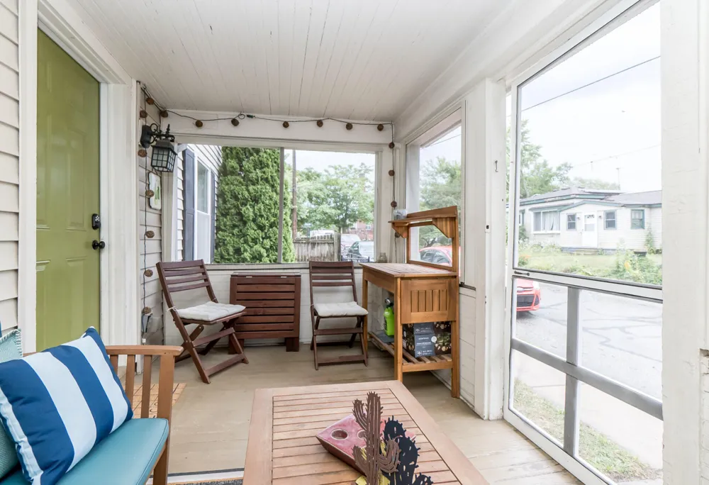 107 Babbitt Street Ypsilanti, MI 48198