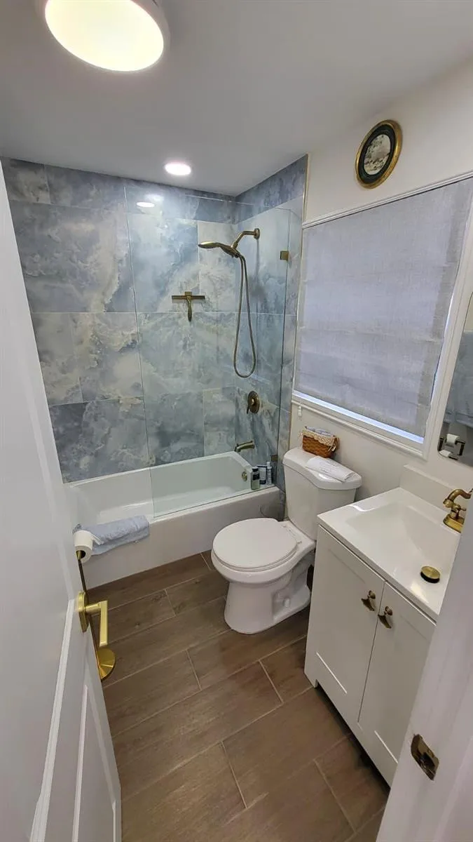 515 52ND STREET West Palm Beach, FL 33407