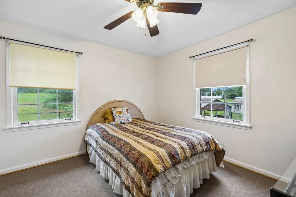 2322 Canterbury Rd Clarksville, TN 37043