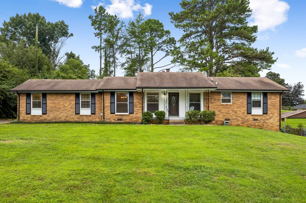 2322 Canterbury Rd Clarksville, TN 37043
