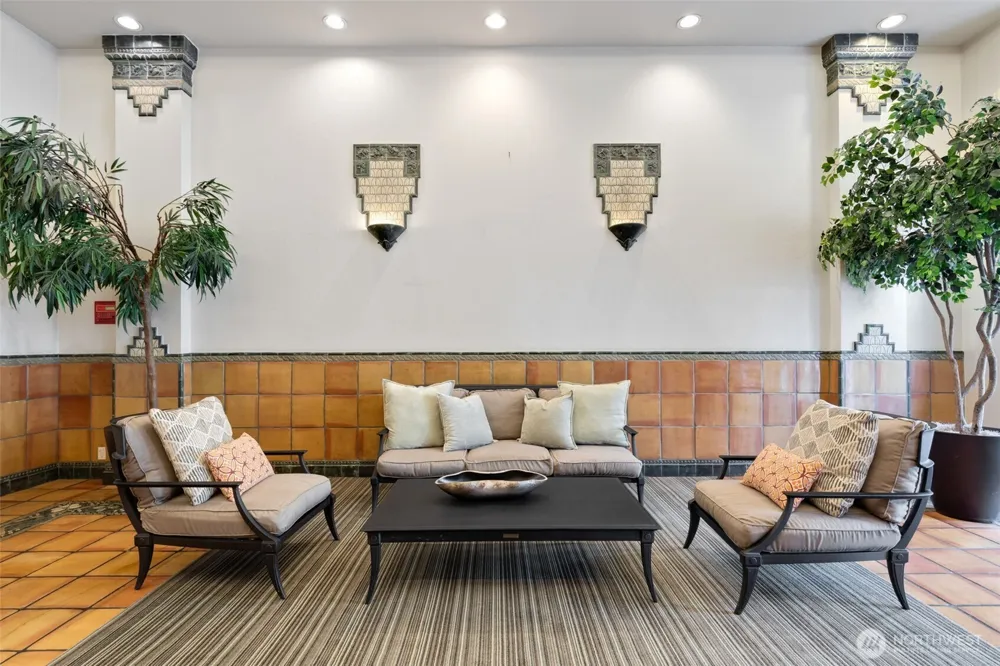 526 1st Avenue S #420 Seattle, WA 98104
