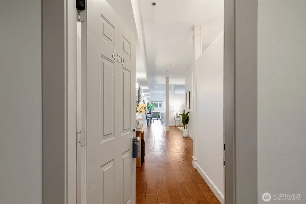 526 1st Avenue S #420 Seattle, WA 98104