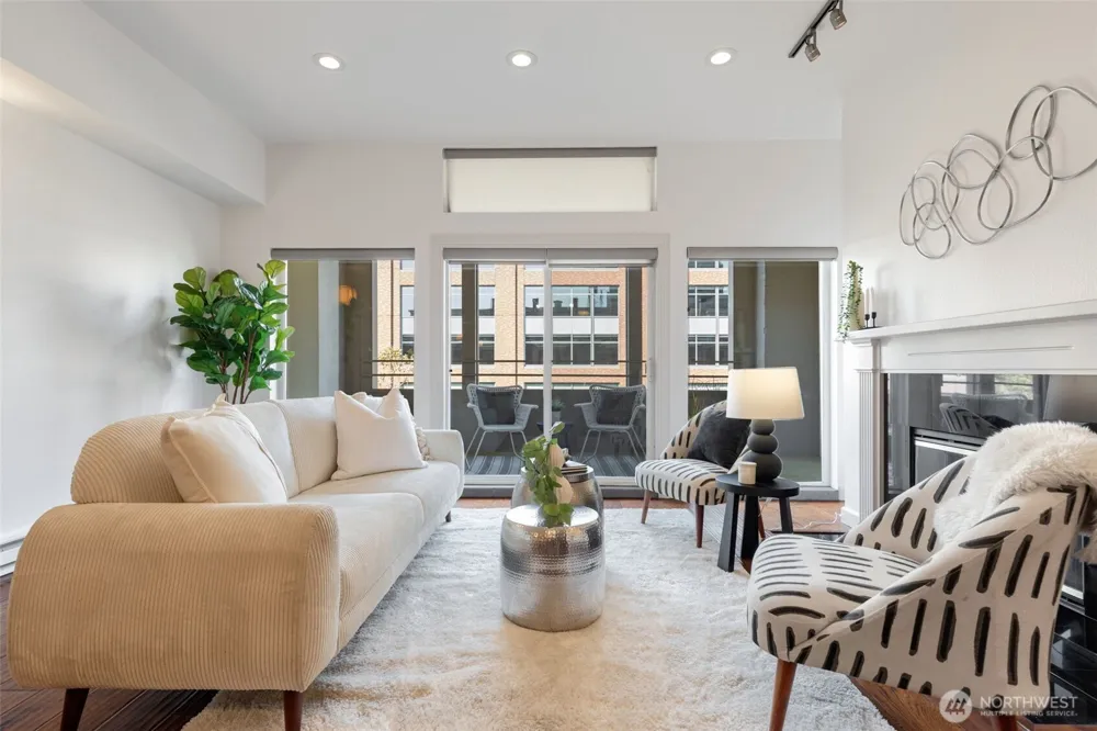 526 1st Avenue S #420 Seattle, WA 98104