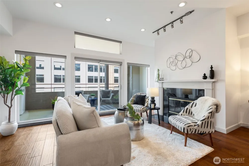 526 1st Avenue S #420 Seattle, WA 98104