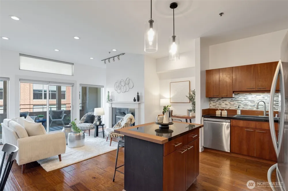 526 1st Avenue S #420 Seattle, WA 98104