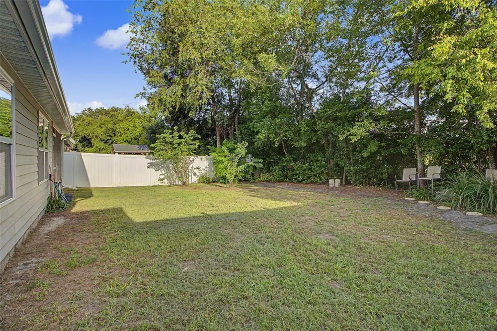 25199 NW 8TH ROAD Newberry, FL 32669