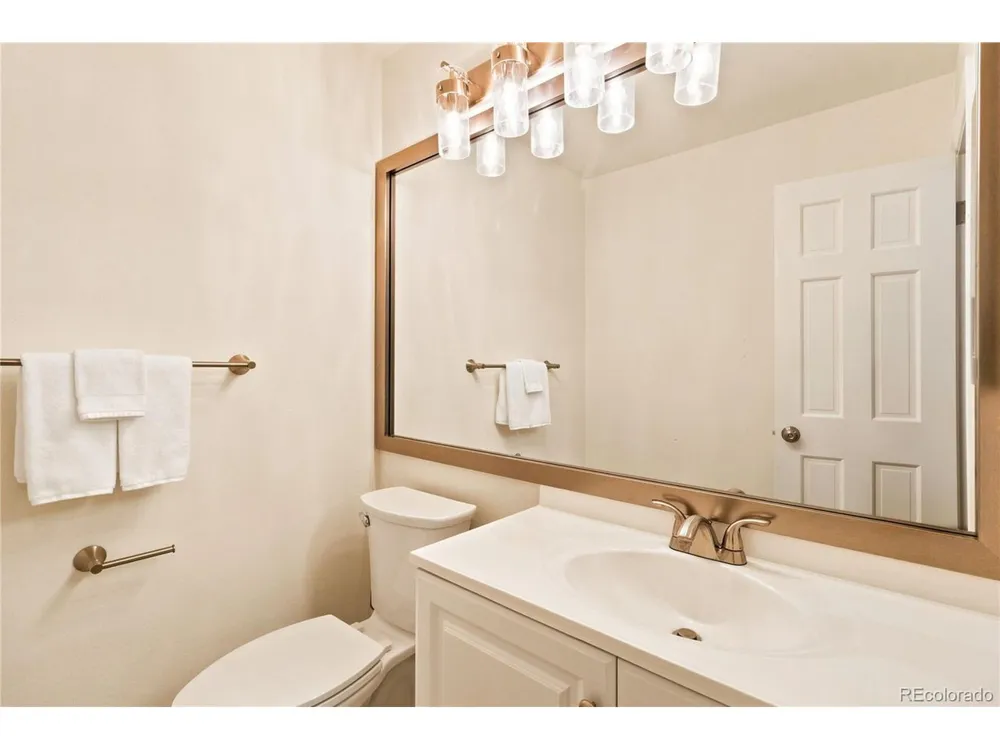 14071 E Quinn Circle Aurora, CO 80015