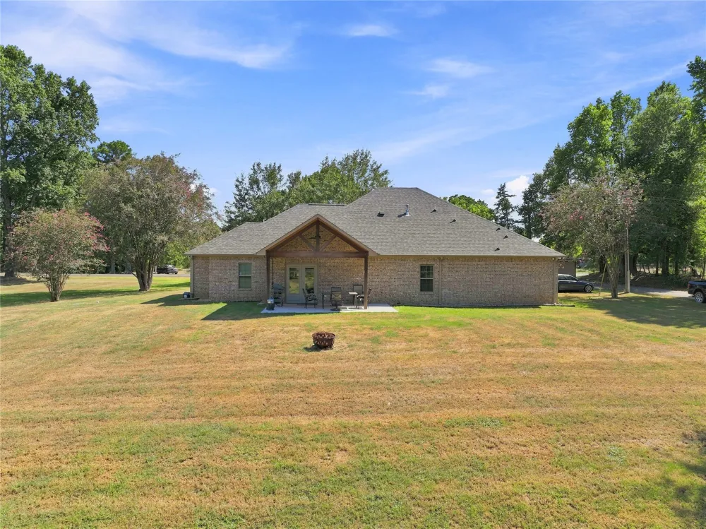 1100 Fm 992 De Kalb, TX 75559