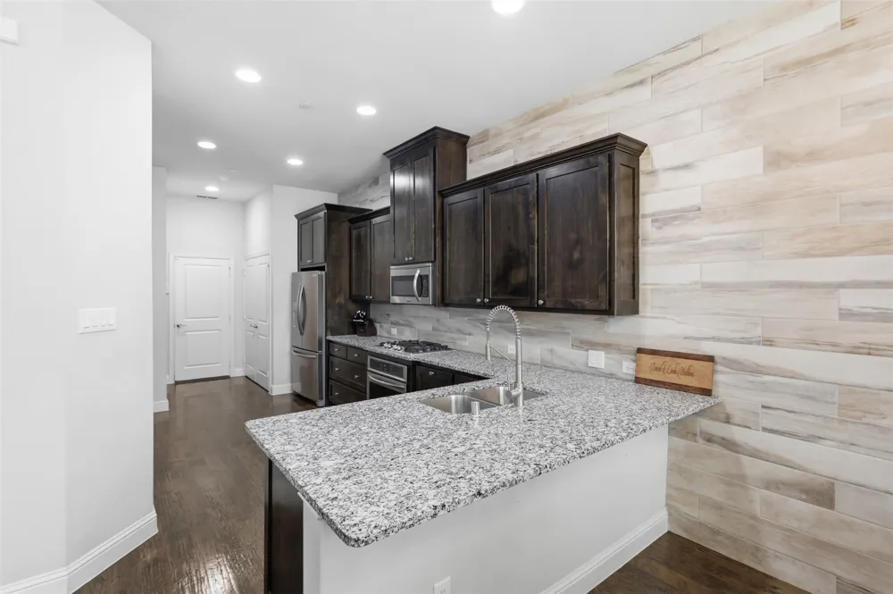 4675 Rhett Lane #A Carrollton, TX 75010