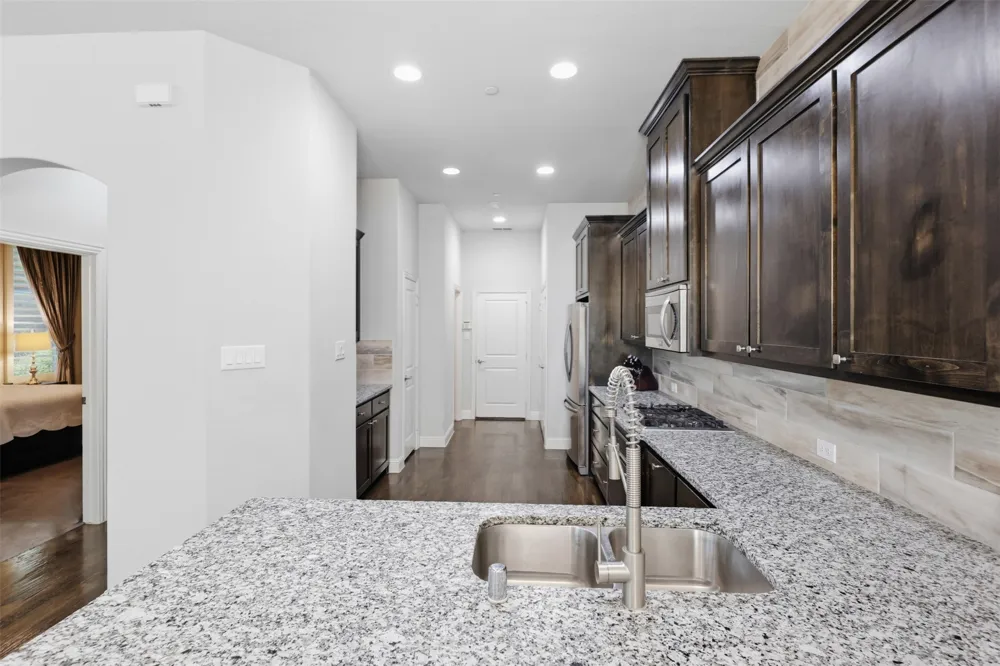 4675 Rhett Lane #A Carrollton, TX 75010