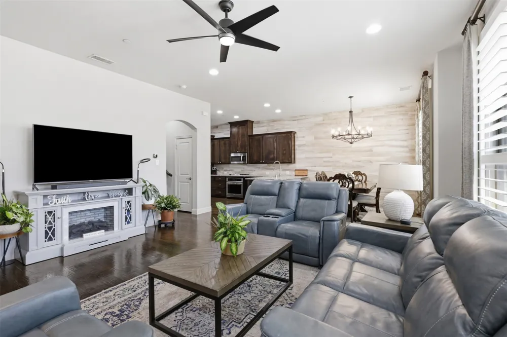 4675 Rhett Lane #A Carrollton, TX 75010