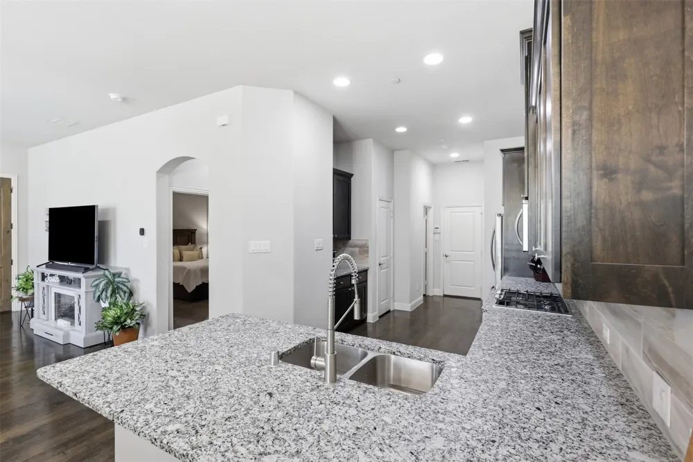 4675 Rhett Lane #A Carrollton, TX 75010