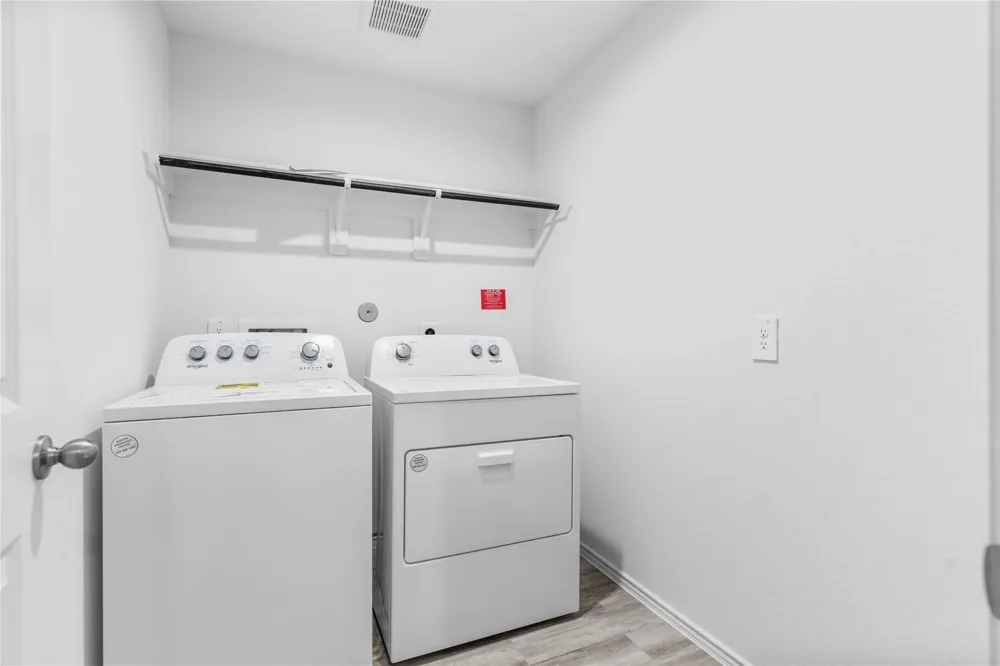 3043 Bloomsbury Terrace Drive Fulshear, TX 77441
