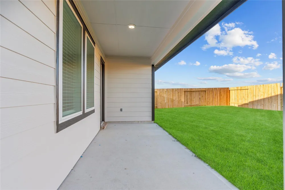 3043 Bloomsbury Terrace Drive Fulshear, TX 77441