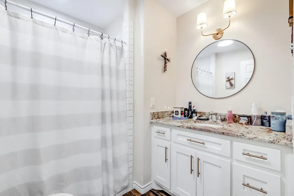 1570 Rebecca Place Vidor, TX 77662
