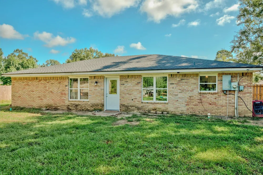 1570 Rebecca Place Vidor, TX 77662