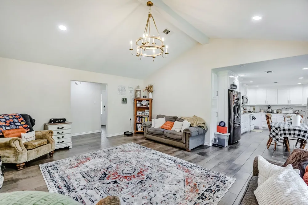 1570 Rebecca Place Vidor, TX 77662