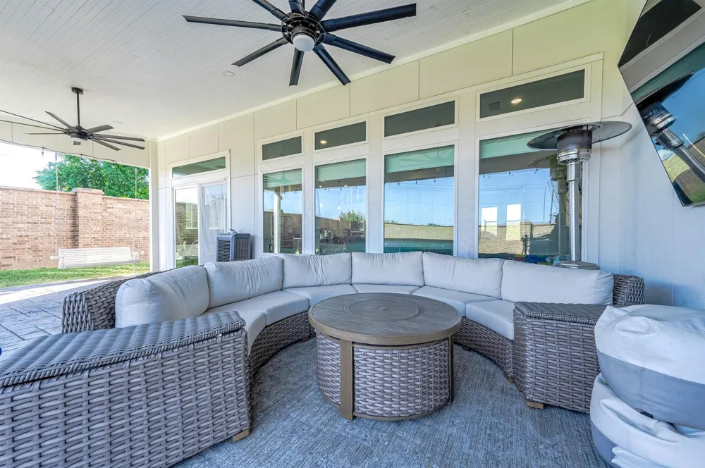 3102 Somerset Levens Lane Houston, TX 77055