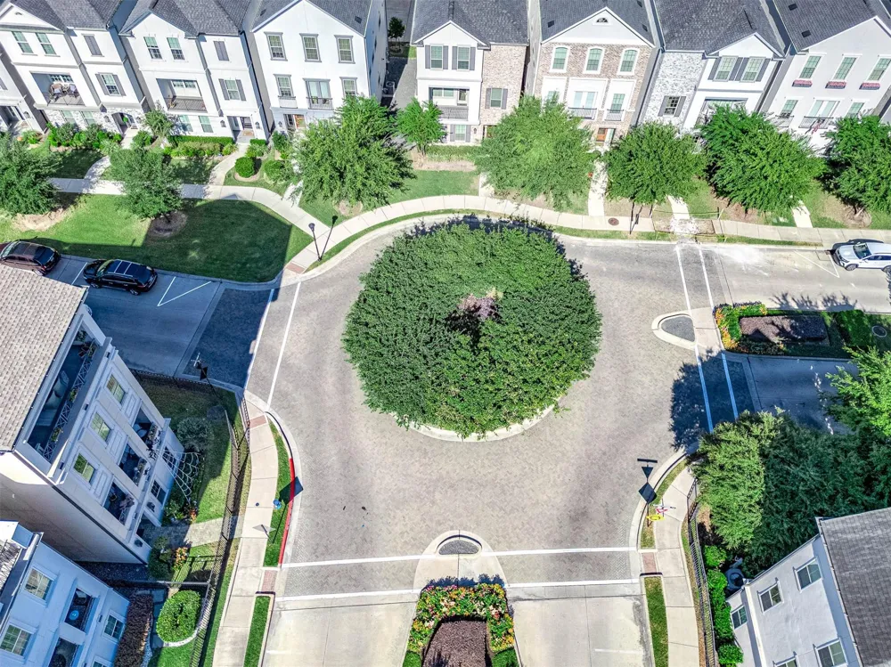 3102 Somerset Levens Lane Houston, TX 77055