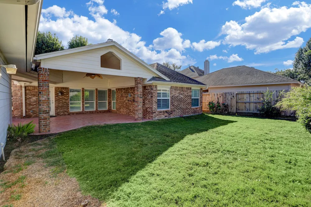 4219 Copper Creek Baytown, TX 77521