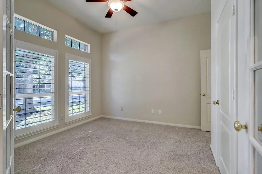 4219 Copper Creek Baytown, TX 77521