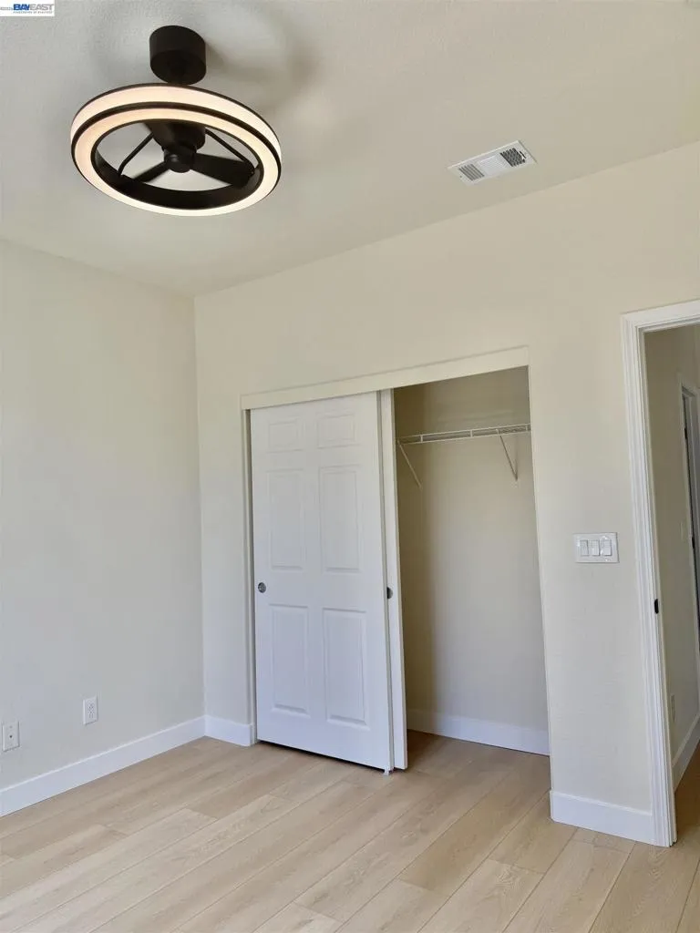 668 Landmark Pt Lathrop, CA 95330