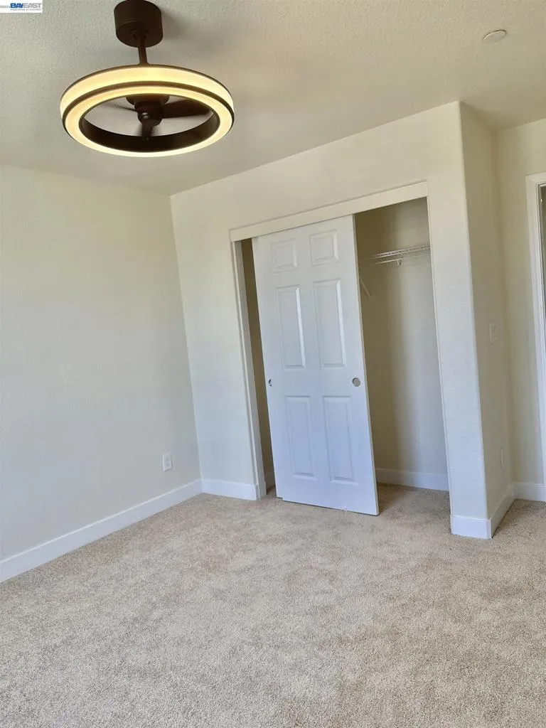 668 Landmark Pt Lathrop, CA 95330