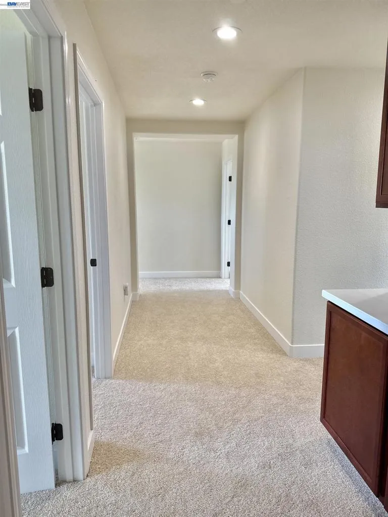 668 Landmark Pt Lathrop, CA 95330