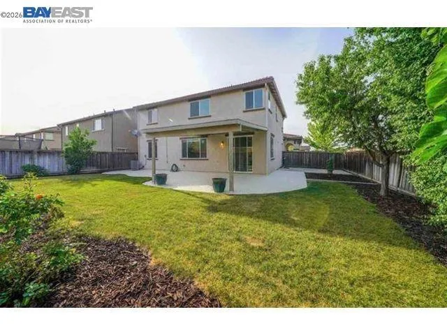 668 Landmark Pt Lathrop, CA 95330