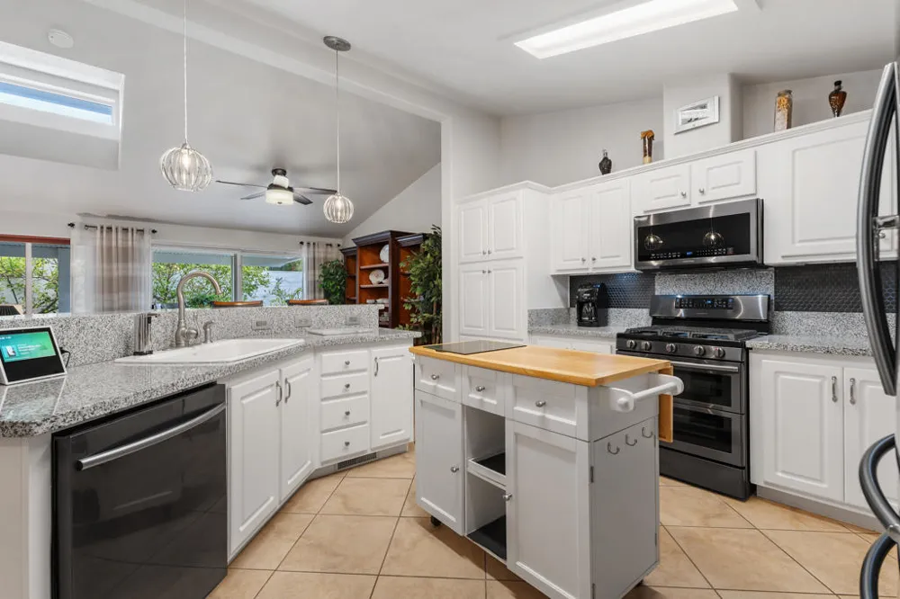 15300 Palm Drive #85 Desert Hot Springs, CA 92240