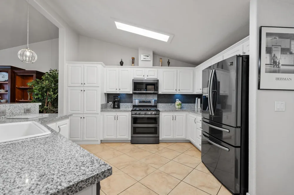 15300 Palm Drive #85 Desert Hot Springs, CA 92240