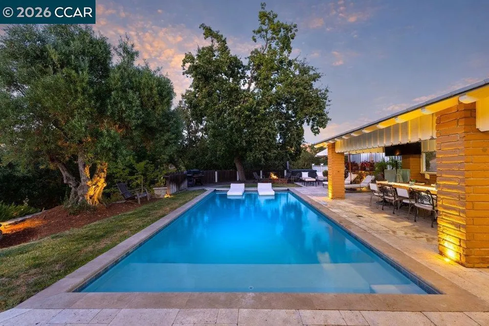 925 Beech Drive Walnut Creek, CA 94596