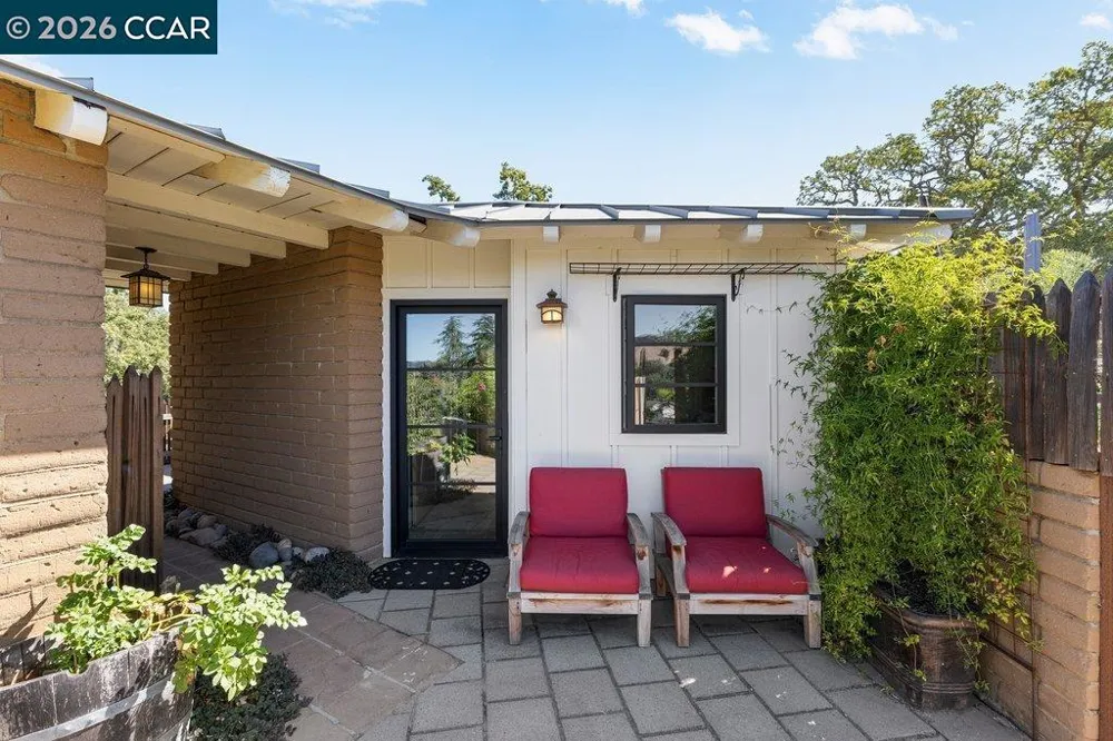 925 Beech Drive Walnut Creek, CA 94596