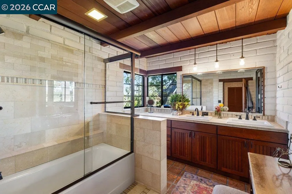 925 Beech Drive Walnut Creek, CA 94596