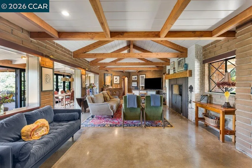 925 Beech Drive Walnut Creek, CA 94596