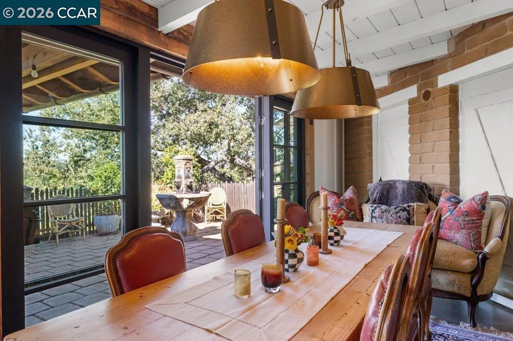 925 Beech Drive Walnut Creek, CA 94596