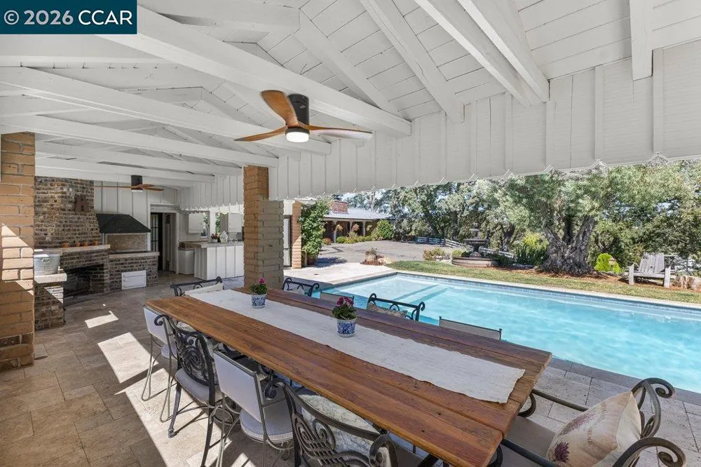 925 Beech Drive Walnut Creek, CA 94596