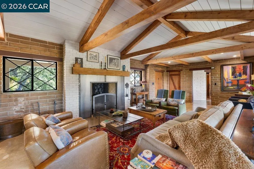 925 Beech Drive Walnut Creek, CA 94596