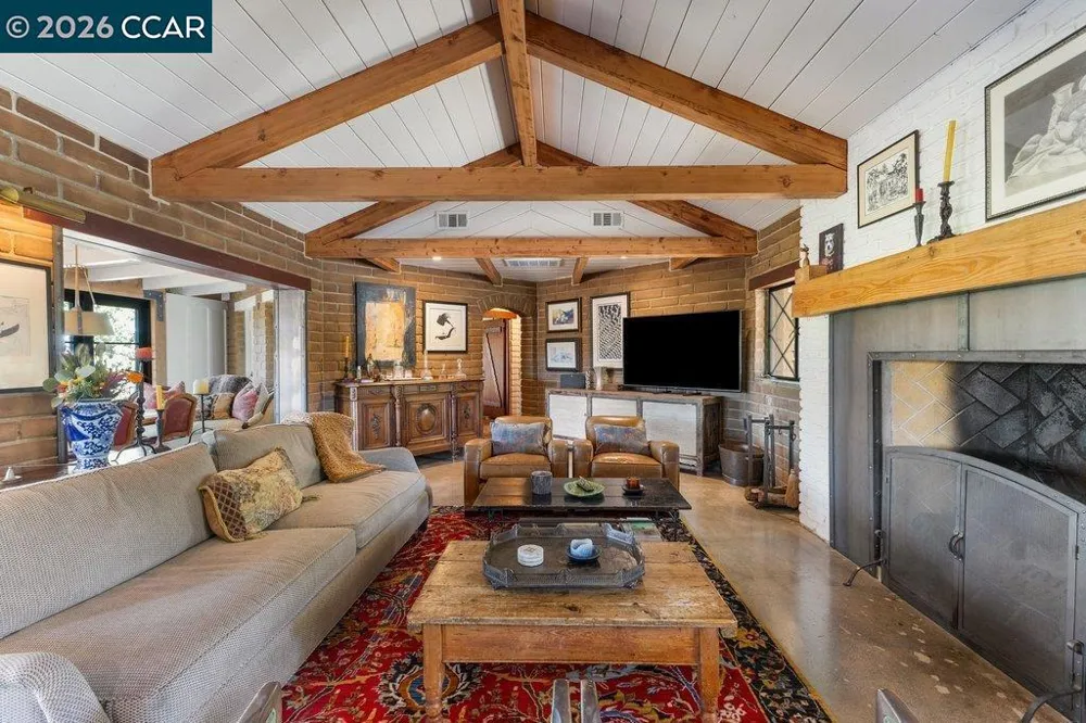 925 Beech Drive Walnut Creek, CA 94596